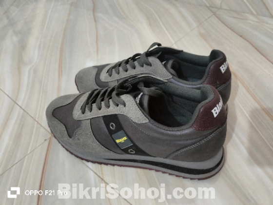 Blauer Sneakers, Size 41